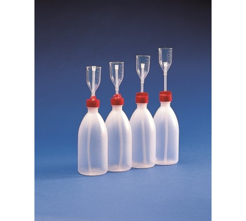 Бутылка-дозатор Kartell, дозатор 50 мл, бутыль 1000 мл (Артикул 1482) Бутылка-дозатор Kartell, дозатор 50 мл, бутыль 1000 мл (Артикул 1482)